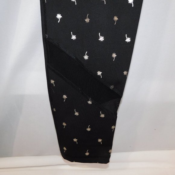 Old Navy Active Wear Womens XL Black Gold Palm Tree Crop leggings - Picture 7 of 11